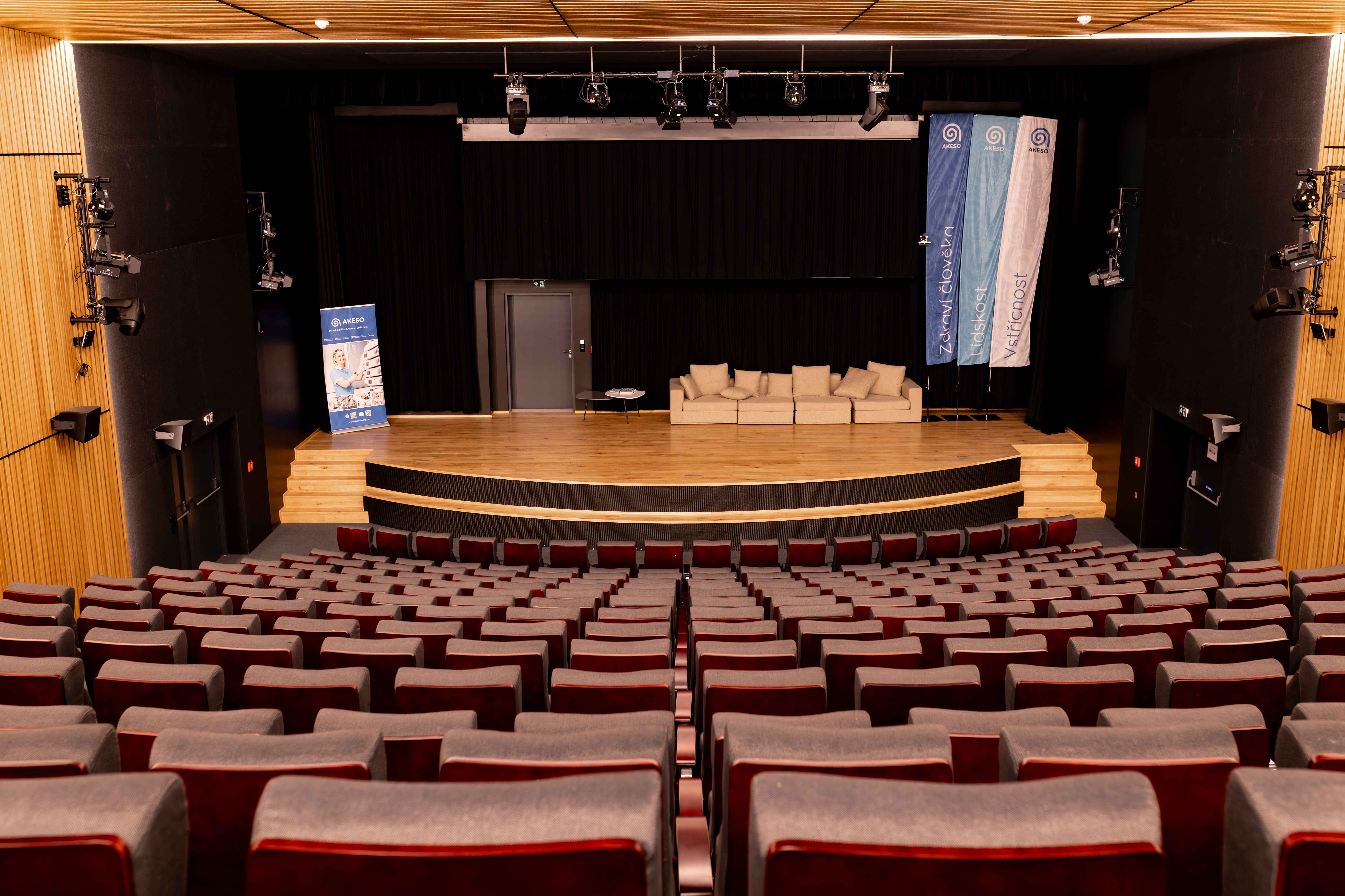 teatroterapie sál